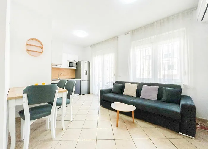 Royal 520 Apartment